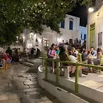 Amedi Tinos *