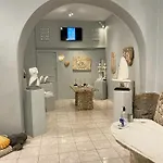 Amedi Tinos