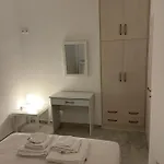 Semesterbostad Amedi Tinos *