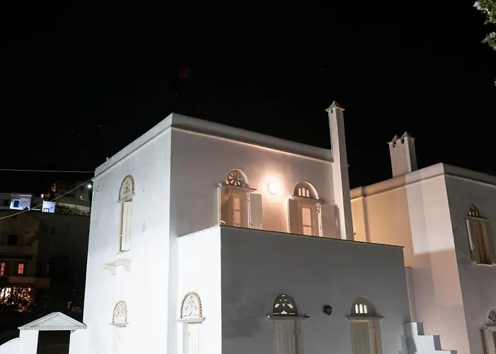 펜션 Amedi Tinos *