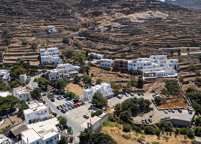 Amedi Tinos * Pánormos