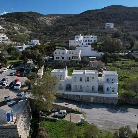 Amedi Tinos 度假居 *