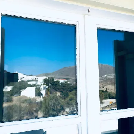 度假居 Amedi Tinos