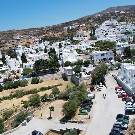 度假居 Amedi Tinos
