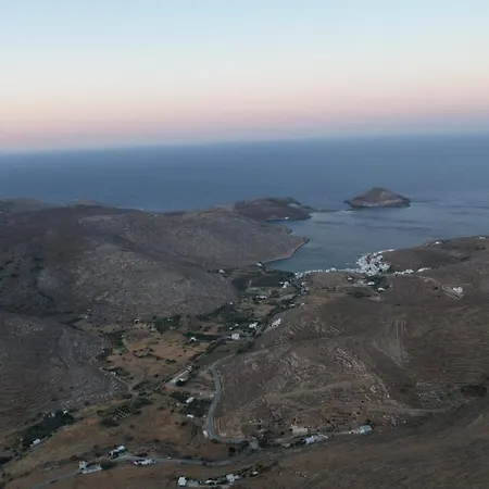 度假居 Amedi Tinos *