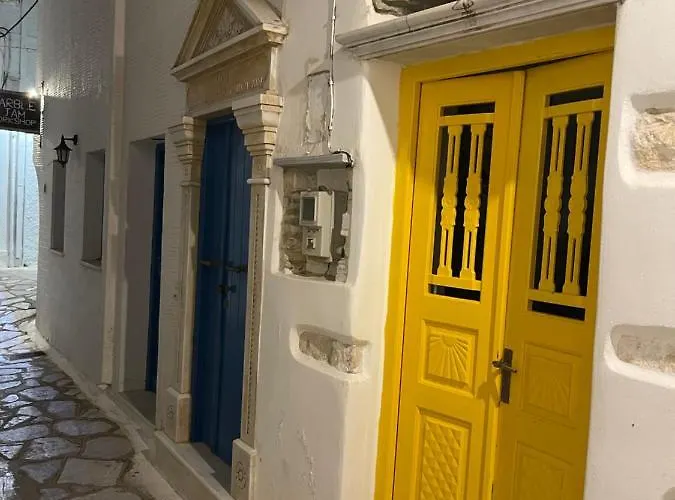 Amedi Tinos * Pánormos